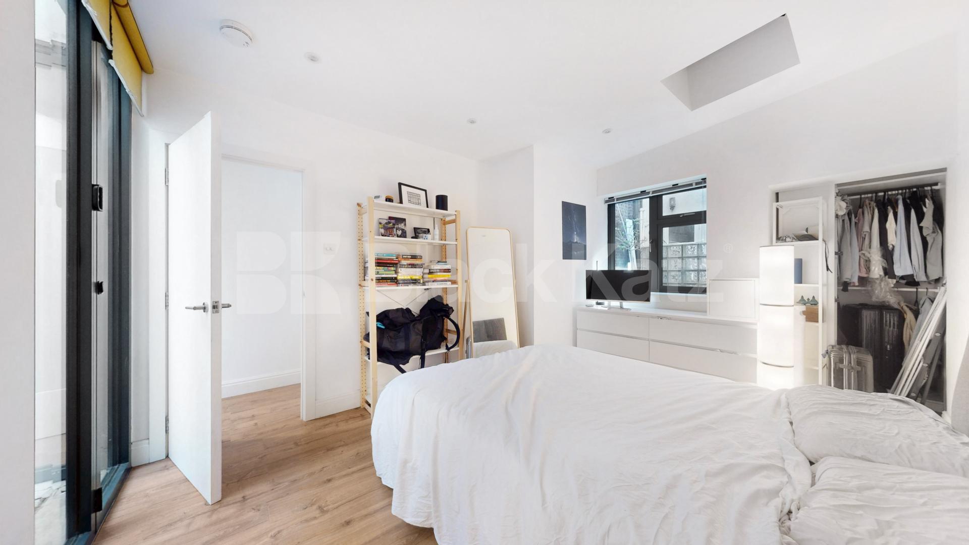 			1 Bedroom, 1 bath, 1 reception Flat			 Parkway, Regents Park / Camden